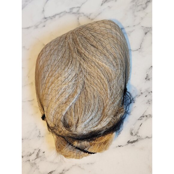 Queentas Golden Blonde Synthetic Wig With Adjustable Straps & Natural Look Women - Picture 4 of 4